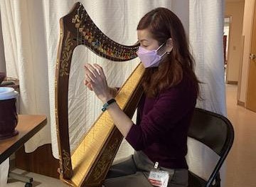 The benefits of harp music
